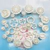33 részes rugós keksz /fondant mintázó, virág forma, fehér