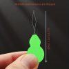 Színes műanyag dróthukos tűbefűző, 5 db / csomag, változó szín