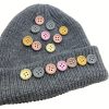50 db, 4 lyukú hagyományos gomb fazonú varró gomb, vegyes színek, 1,5 cm 