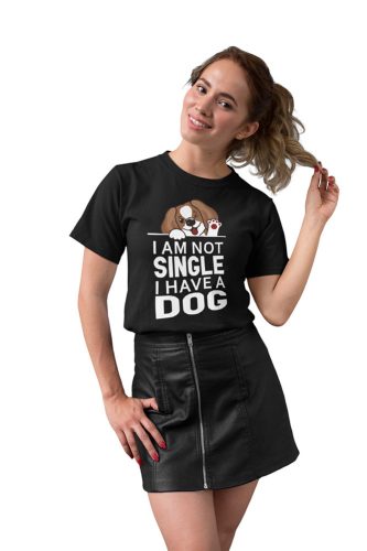 Mintás női póló - I am not single - Fekete
