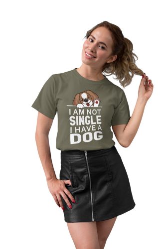 Mintás női póló - I am not single - Military