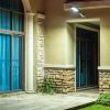Mozgásérzékelős, napelemes utcai, udvari LED lámpa távirányítóval, 150W